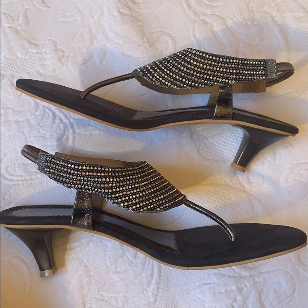 Women’s Rhinestone Sandals - Picture 4 of 6
